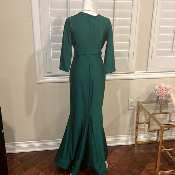 Eva Mejl Kimberly’s emerald green evening Dress - Picture 4 of 10